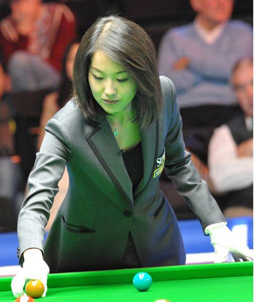 员都表现出 员都表现出