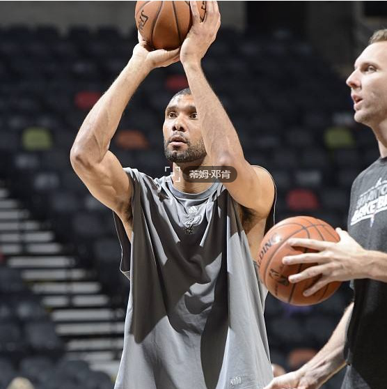 具说服力和 具说服力和