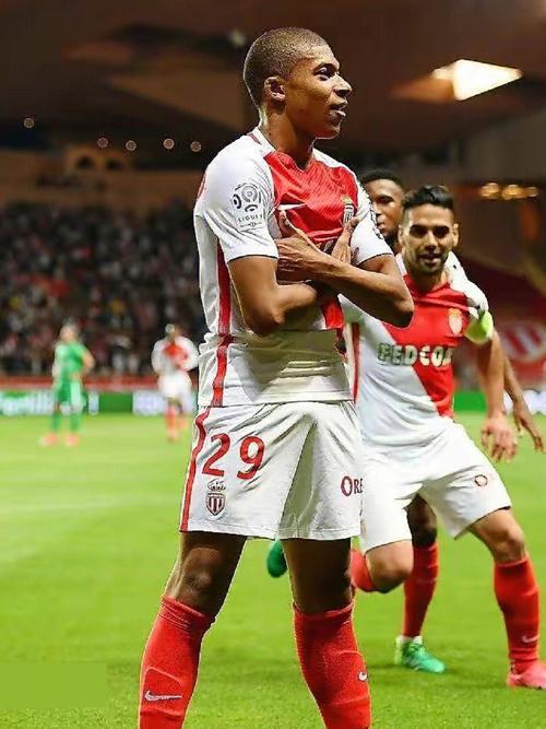 23在右路 23在右路